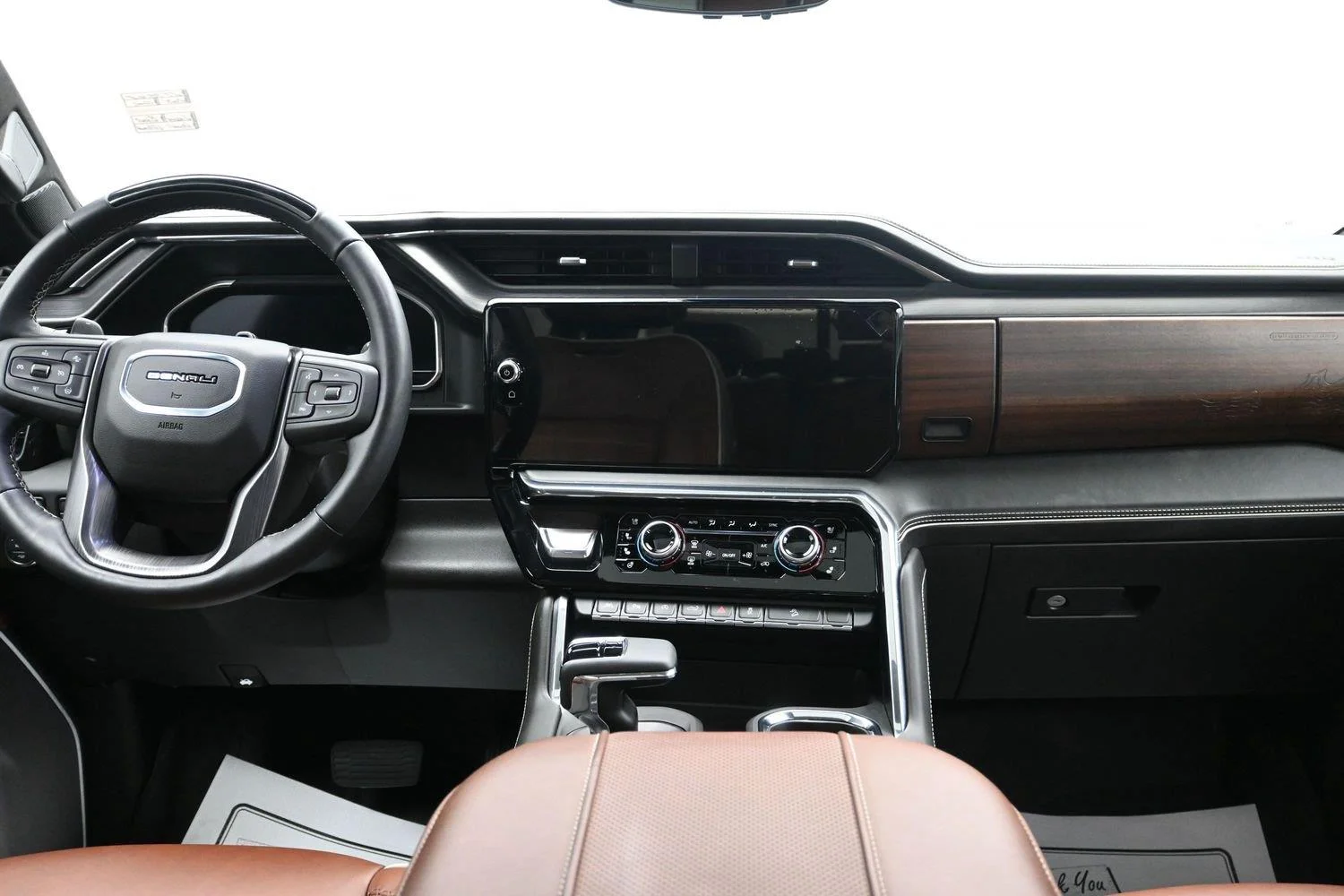 Used 2025 Onyx Black GMC Denali Ultimate image 16