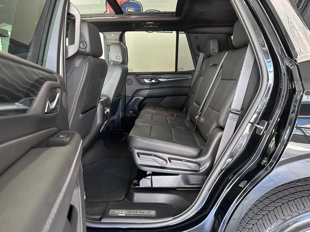 Used 2022 Onyx Black GMC Denali image 14
