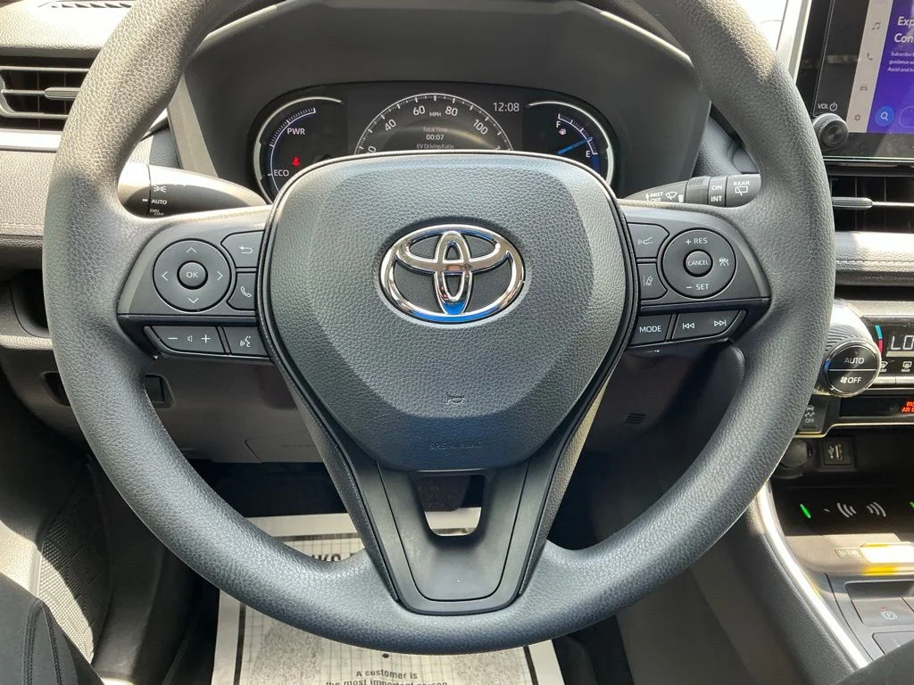 Used 2025 Black Toyota XLE image 36