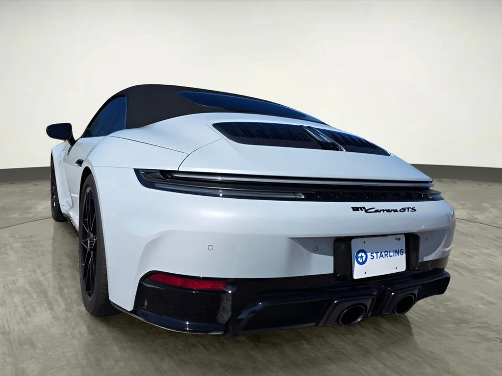 Used 2026  Porsche Carrera GTS image 5