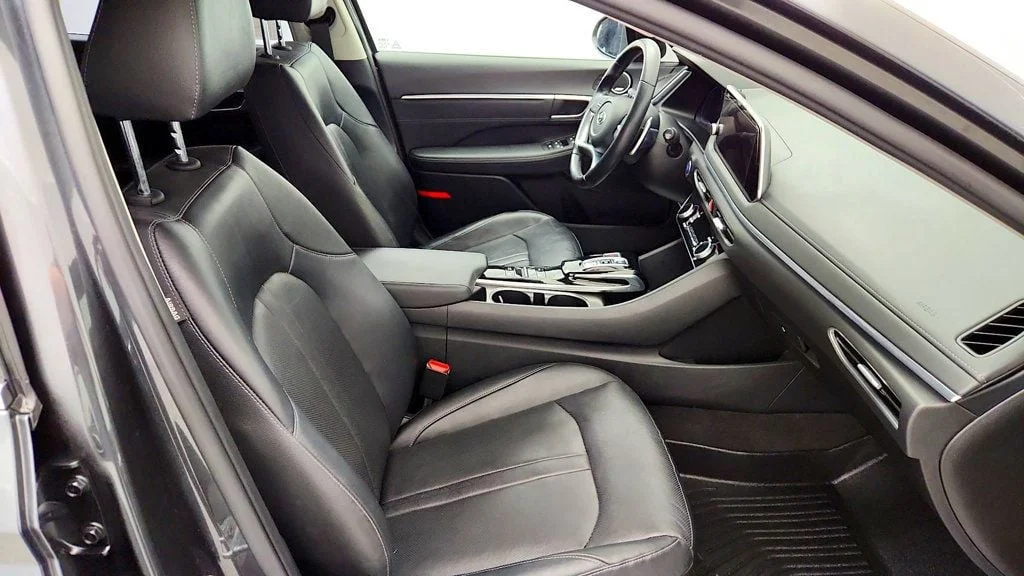 Used 2021 Portofino Gray Hyundai Limited 1.6T image 24