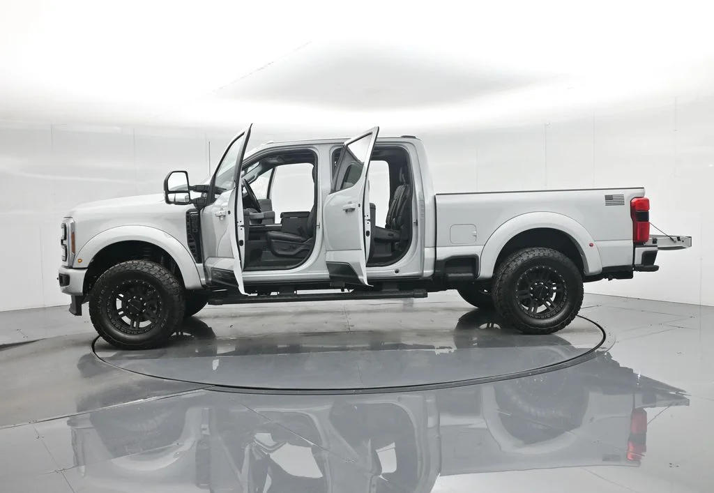 New 2026 Avalanche Ford Lariat image 44