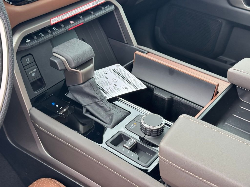 2026 Toyota Tundra 1794 Edition - Photo 14