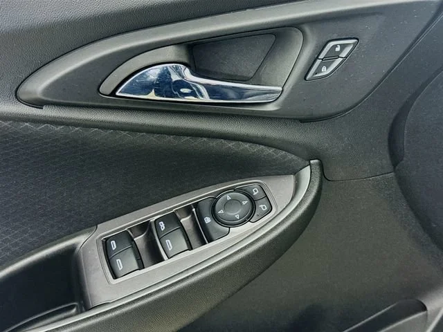 2023 Chevrolet Malibu 1LT - Photo 19