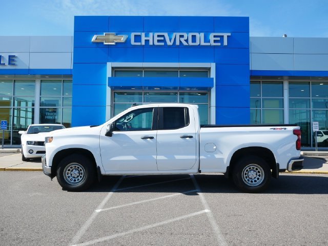 Used 2019 Chevrolet Silverado 1500 Work Truck with VIN 1GCRYAEH2KZ202275 for sale in Roseville, MN