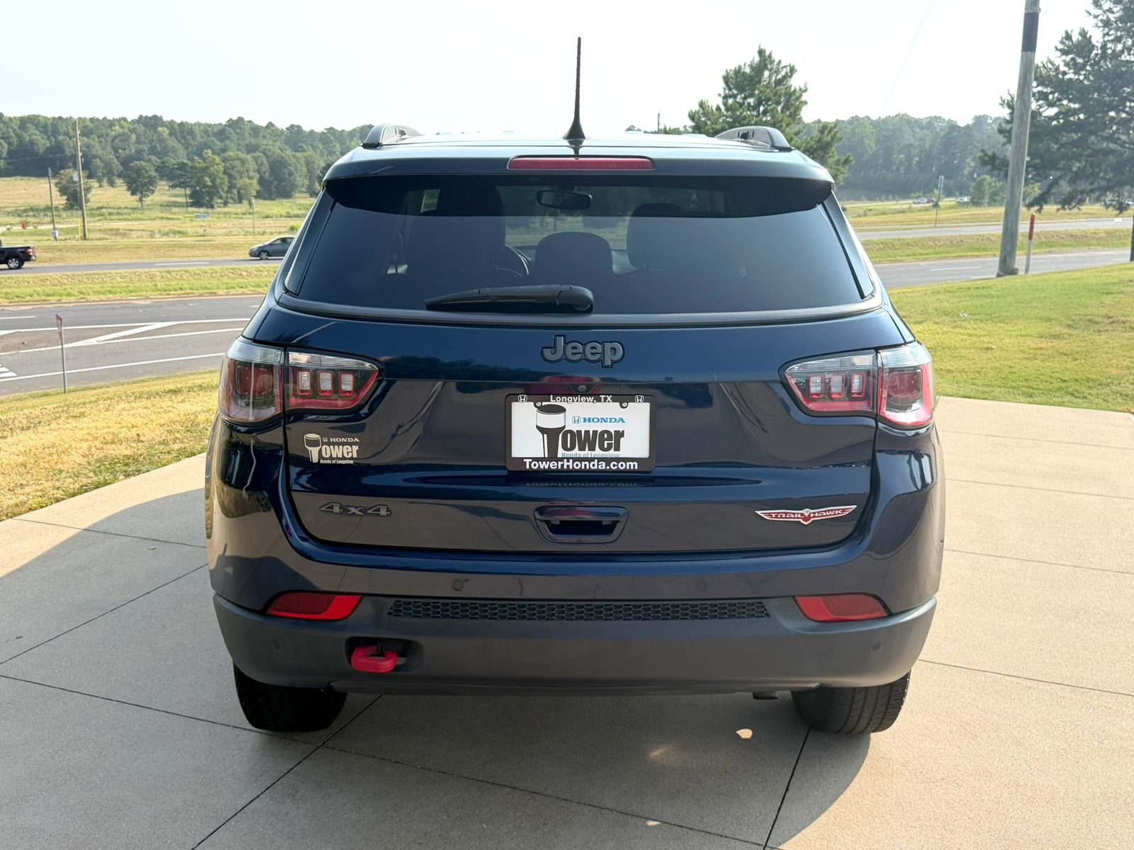 Used 2019 Jazz Blue Pearlcoat Jeep Trailhawk image 5