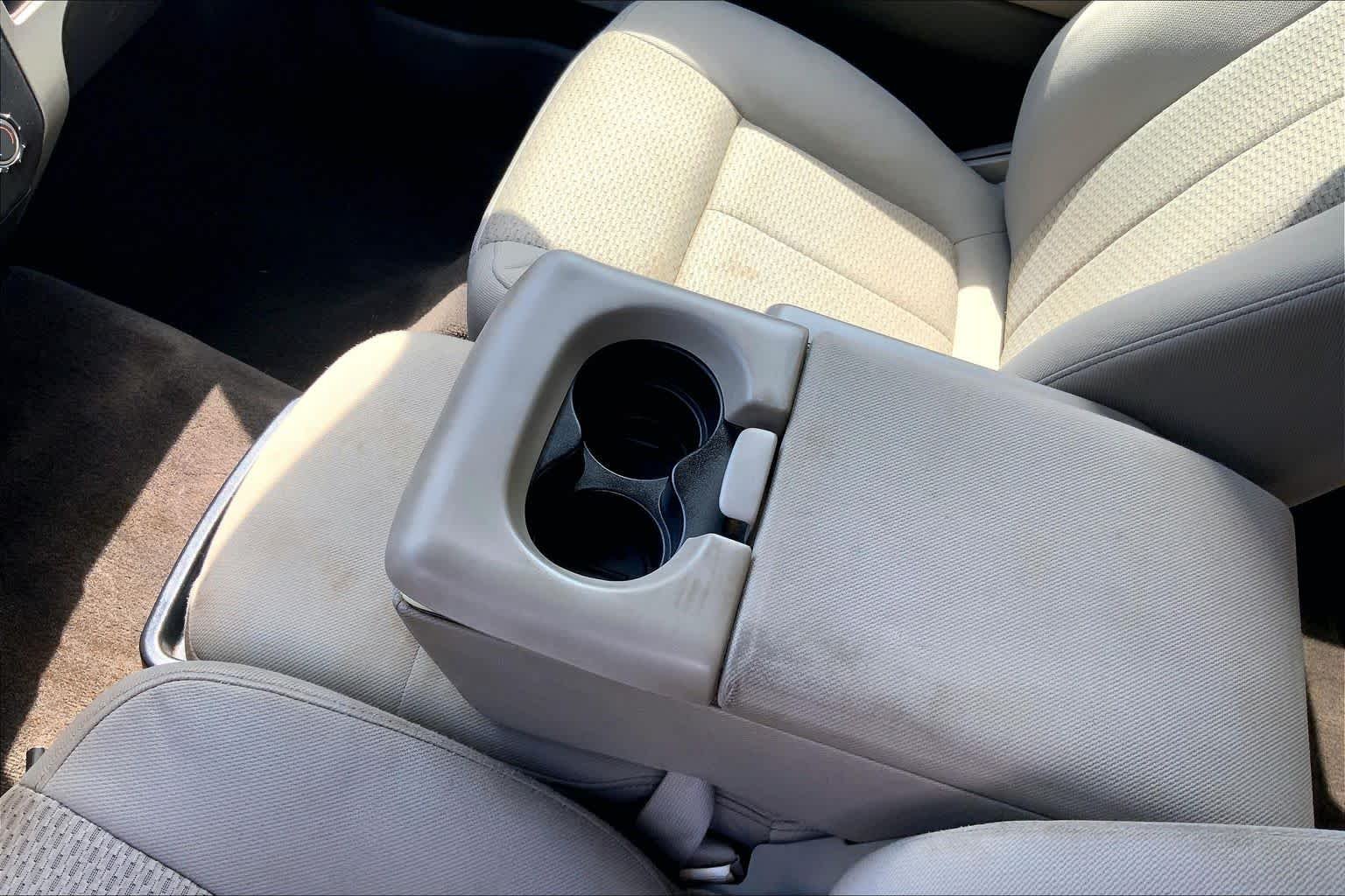Used 2009 Oxford White Ford XLT image 16