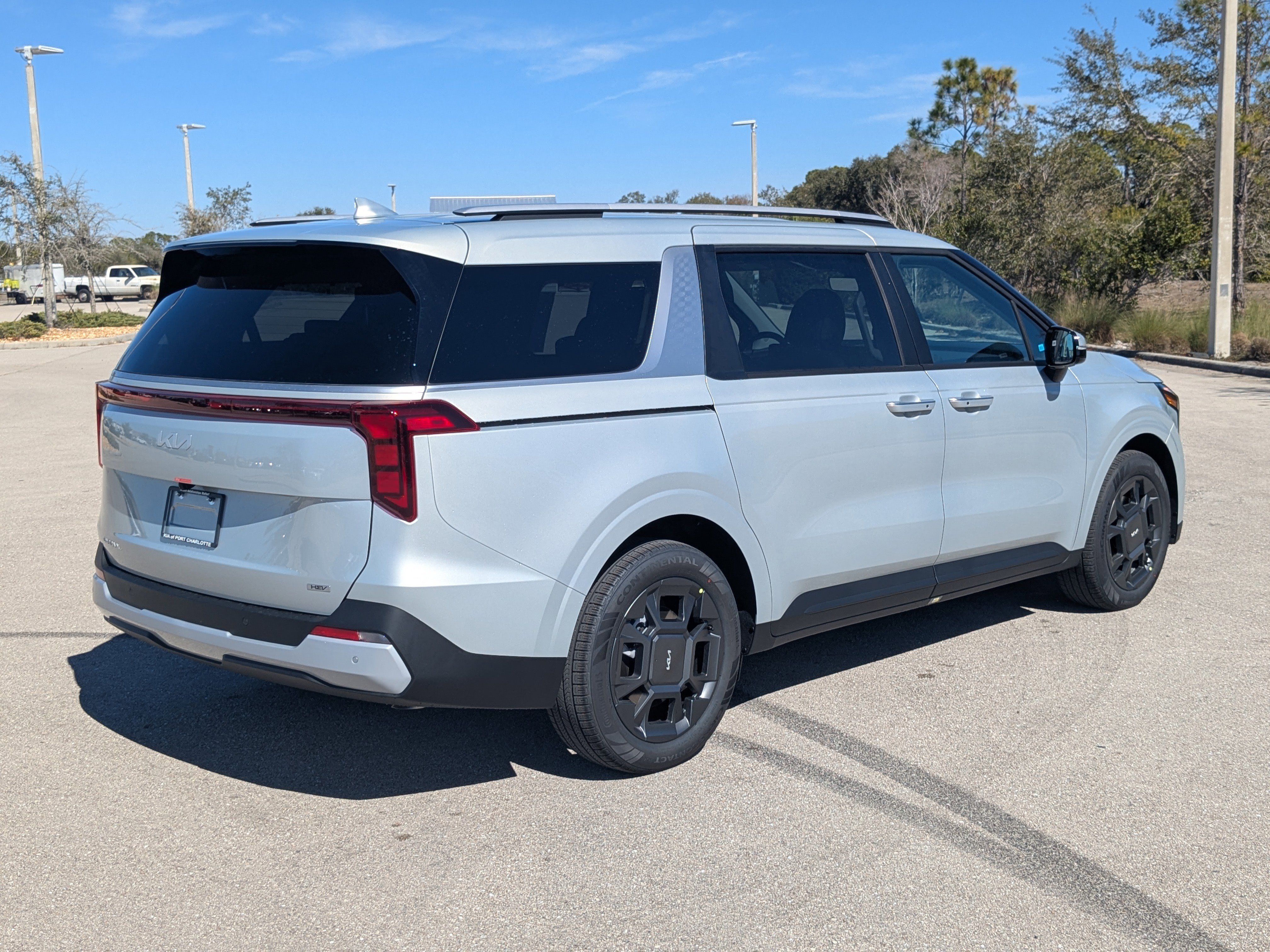 New 2026 Ivory Silver Kia EX image 5