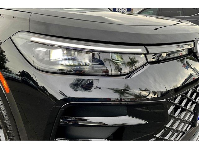 New 2026 Deep Black Pearl Volkswagen 2.0T SE R-Line Black image 29