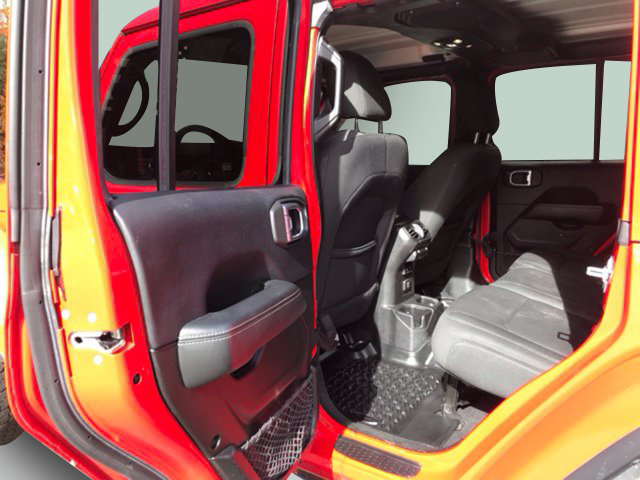 Used 2019 Red Jeep Unlimited Sahara image 10