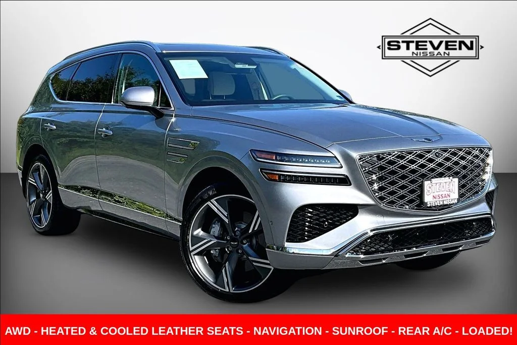 Used 2025 Silver Genesis 3.5T Prestige image 1