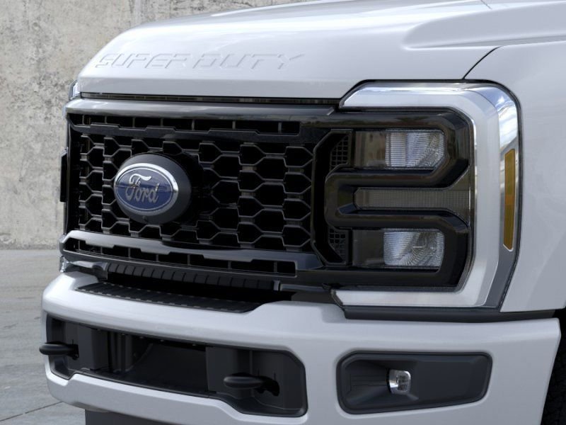 New 2026 Gray Ford XL image 17