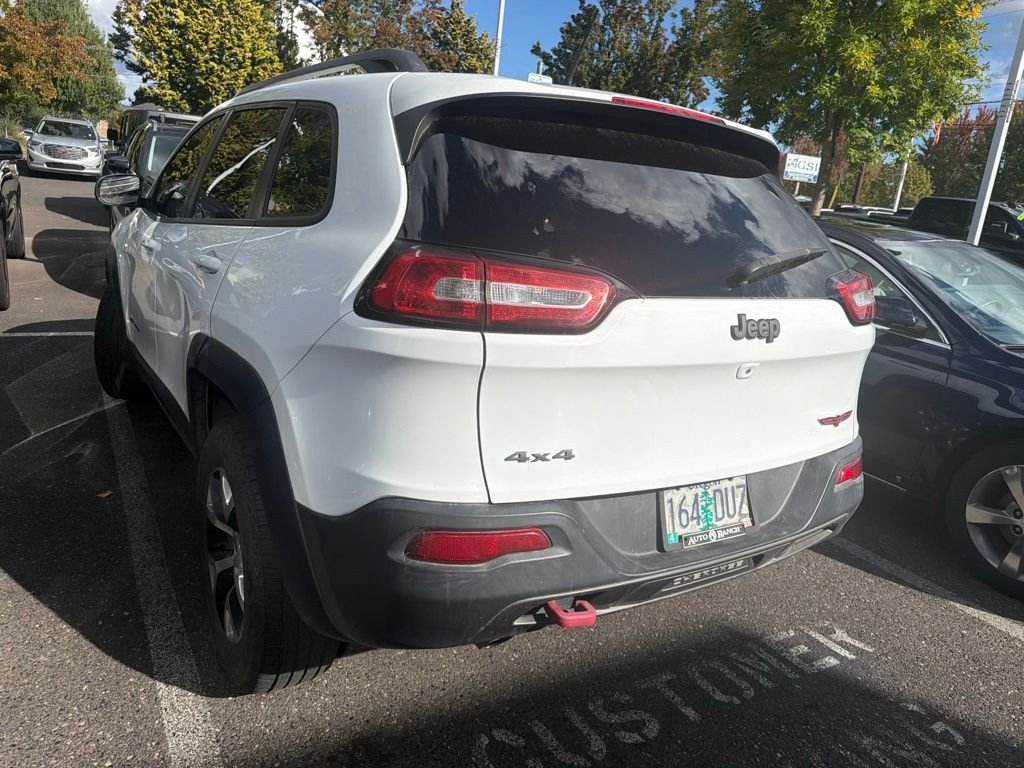 Used 2015 Bright White Clearcoat Jeep Trailhawk image 6