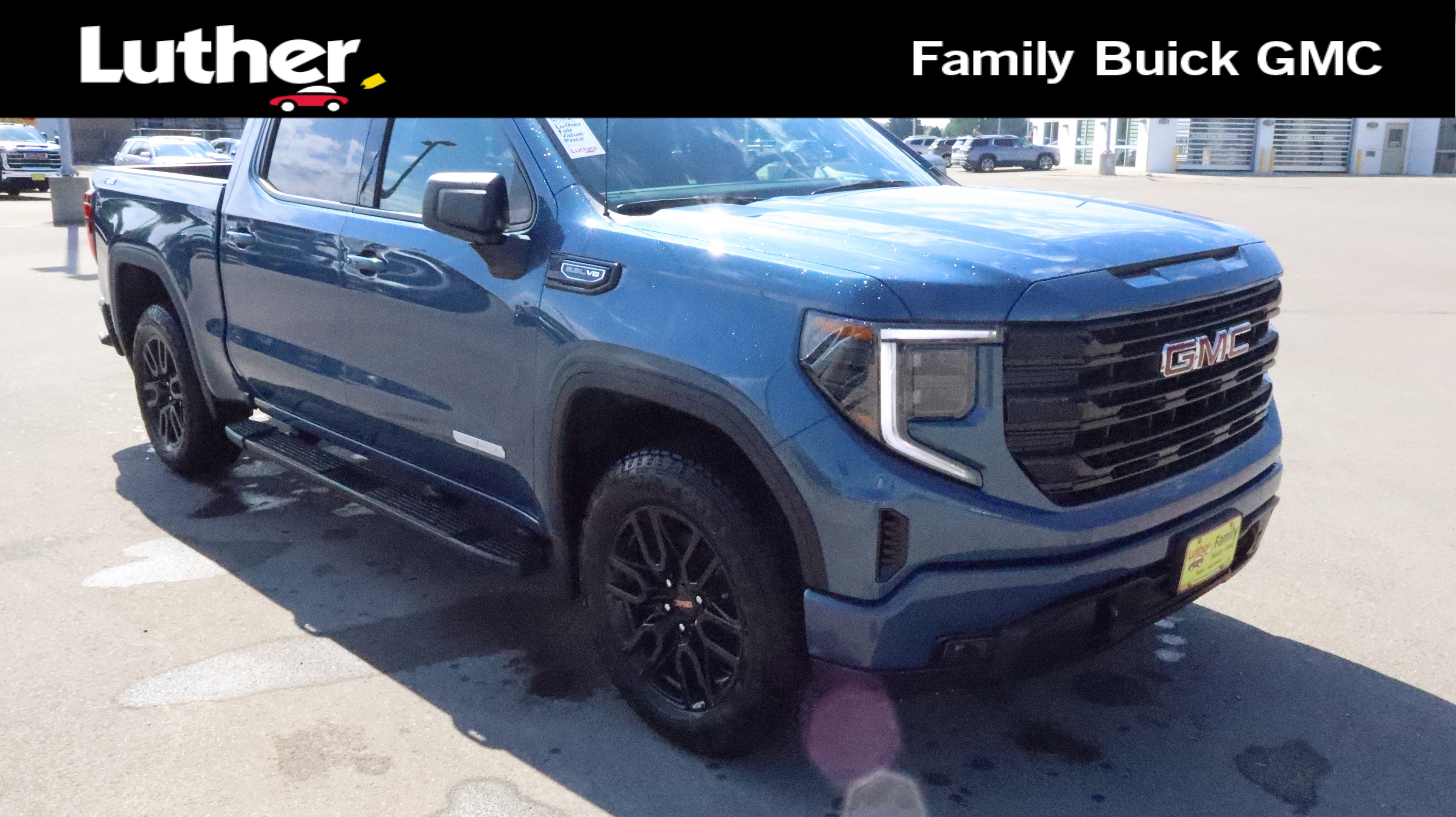 2026 GMC Sierra 4WD Crew Cab Short Box Elevation's photo