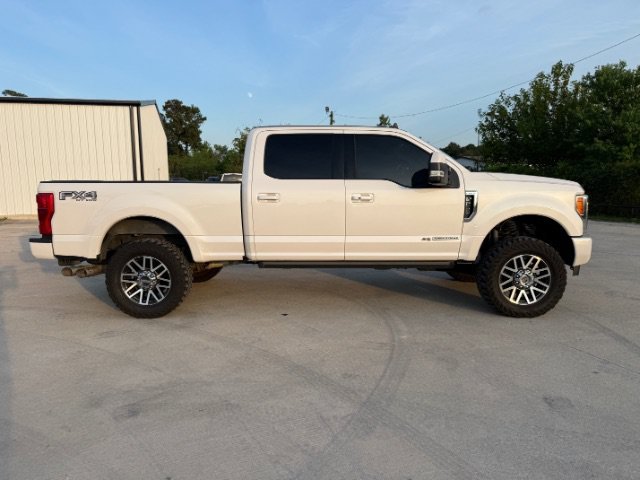 Used 2019 White Ford LARIAT image 6