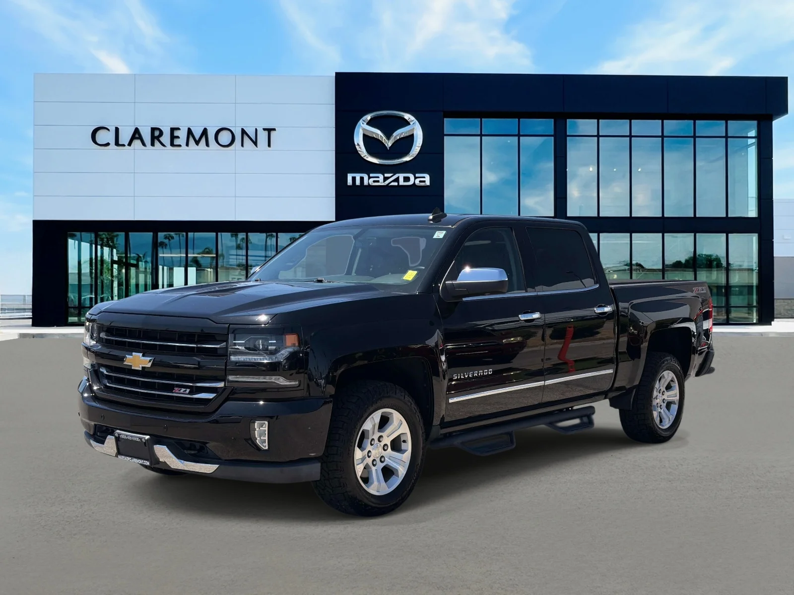 Used 2017 Black Chevrolet 4WD Crew Cab 143.5 LTZ w/2LZ image 3