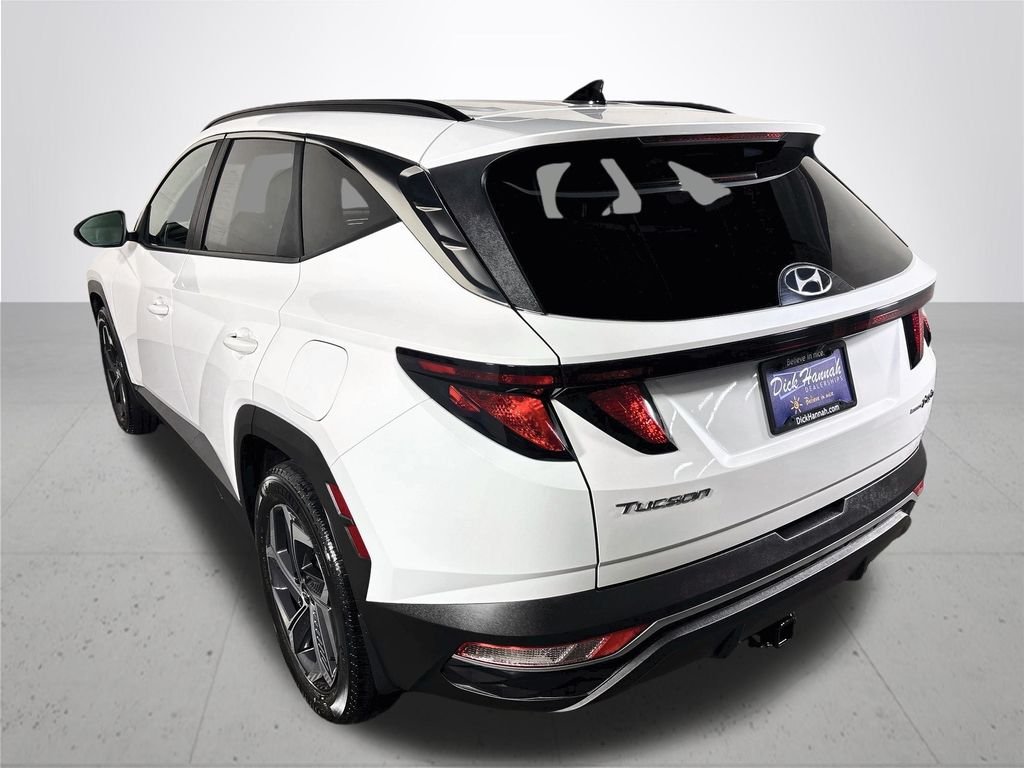 Used 2024 White Hyundai SEL image 8