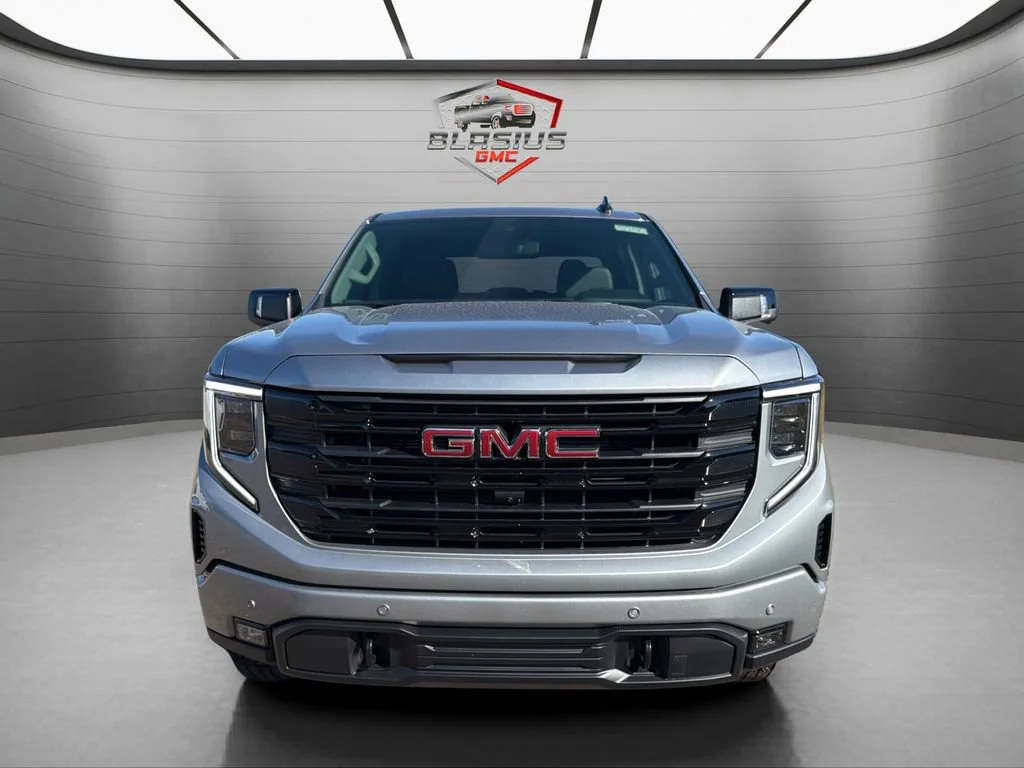 New 2026 Sterling Metallic GMC Elevation image 8