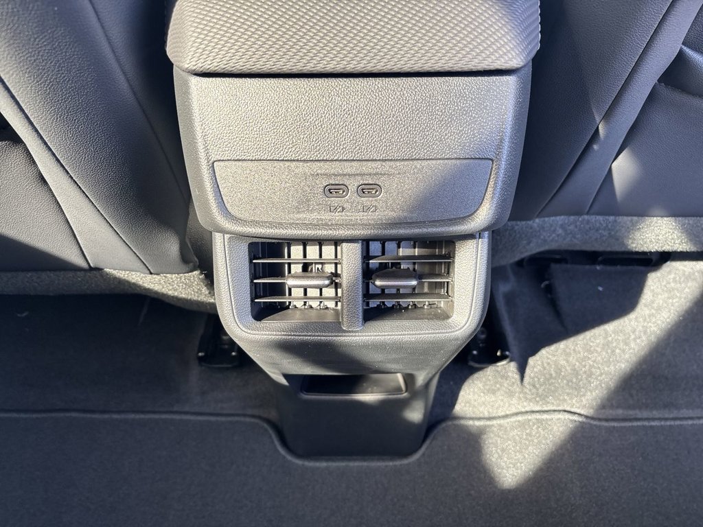 New 2027 Sterling Gray Metallic Chevrolet LT image 22