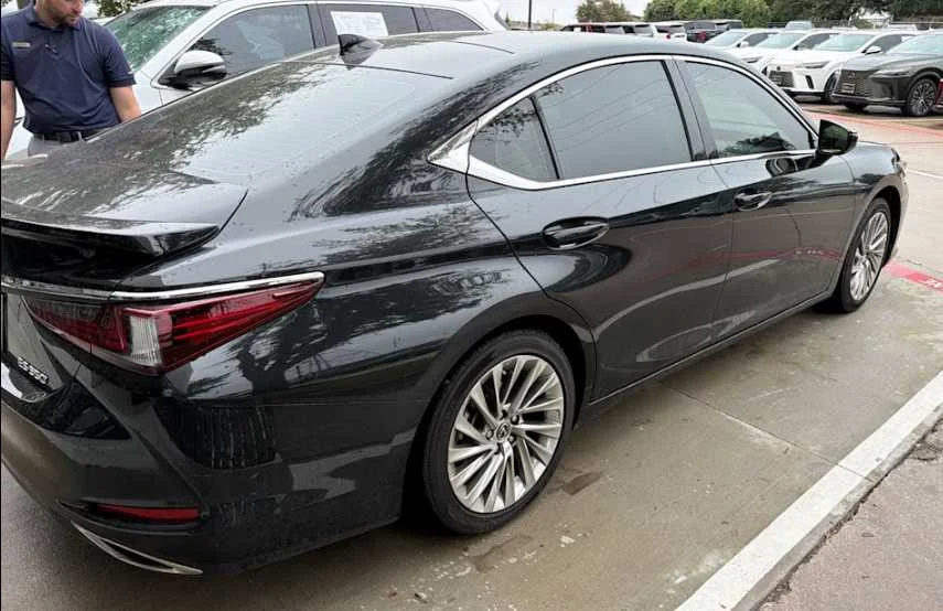 Used 2022 Caviar Lexus Ultra Luxury image 3