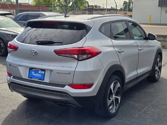 Used 2016 Silver Hyundai Sport image 9