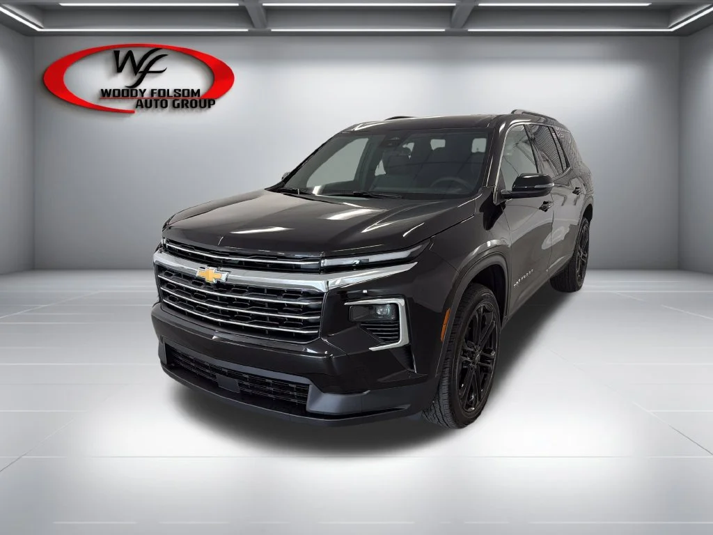 New 2027 Mosaic Black Metallic Chevrolet LT image 3