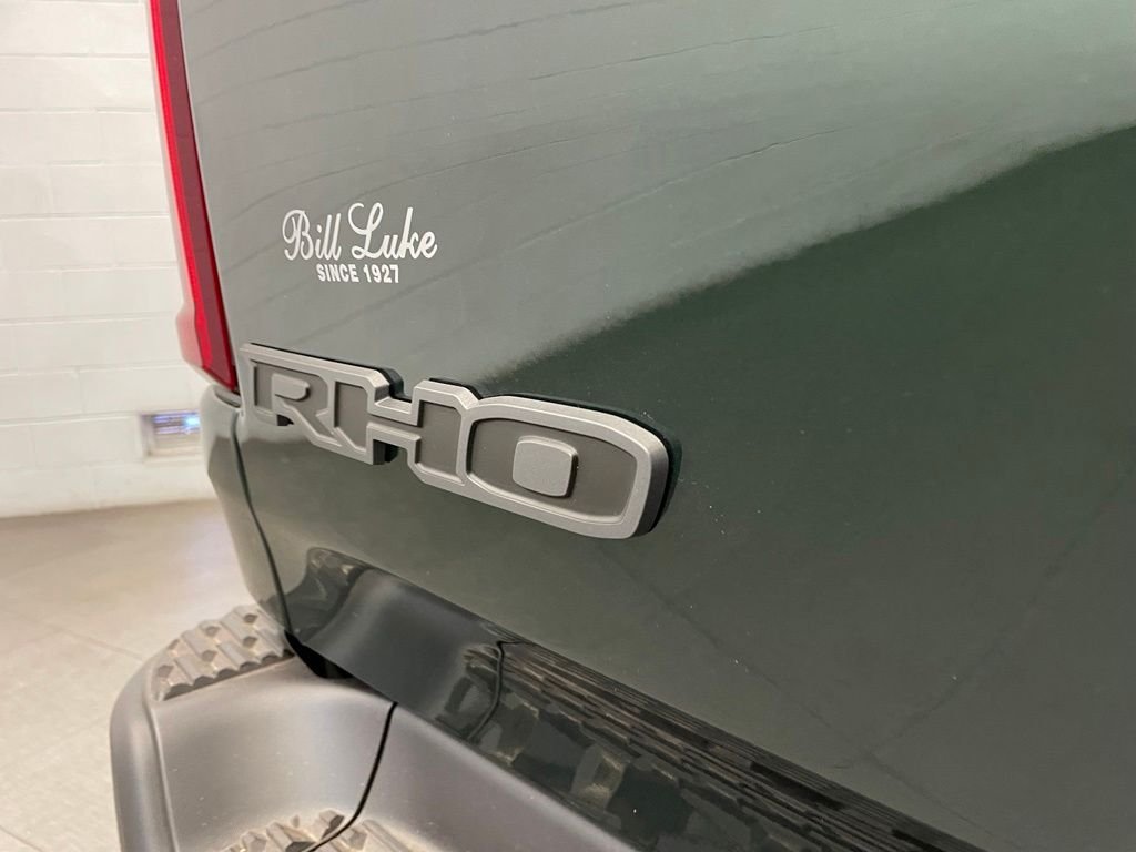New 2026 Serrano-Green Metallic Exterior Paint RAM RHO image 6