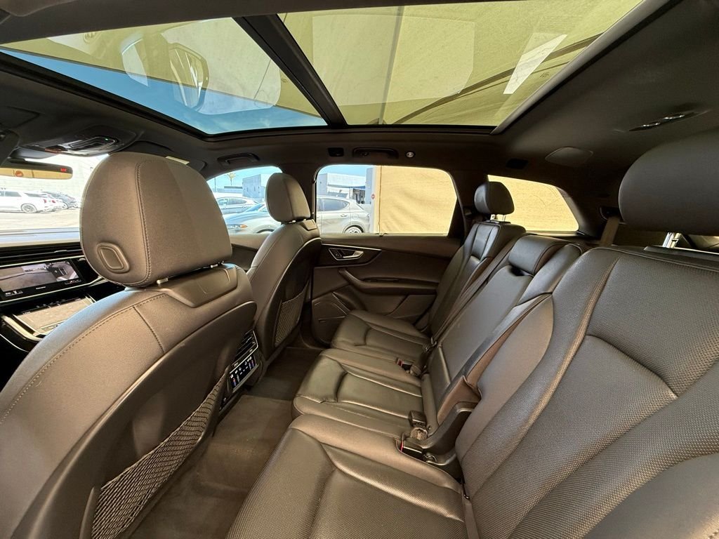 Used 2020 Gray Metallic Audi 45 Premium Plus quattro image 26