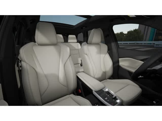 New 2026 Space Silver Metallic BMW xDrive28i image 11