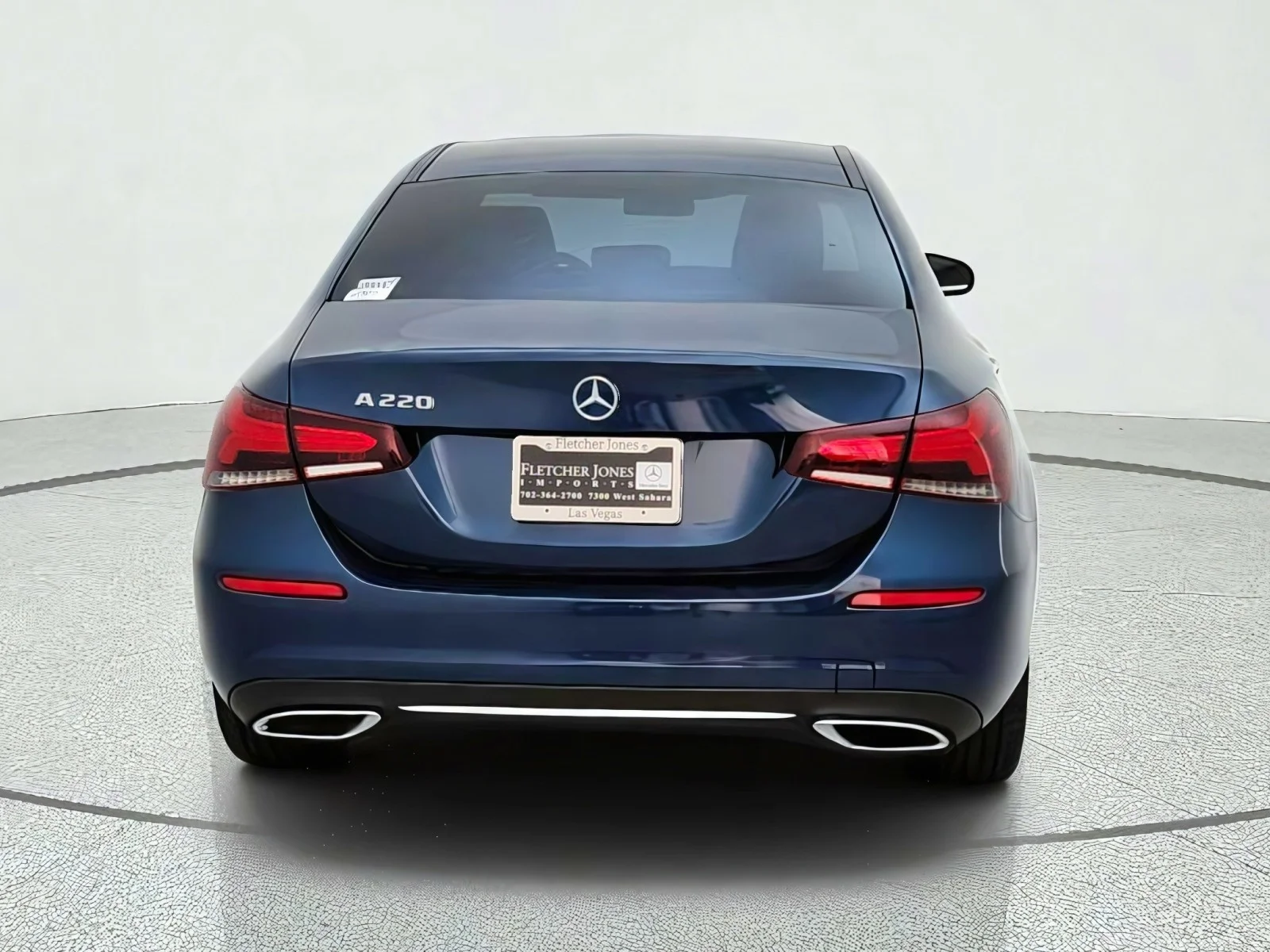 Used 2022 Denim Blue Metallic Mercedes-Benz A 220 image 10
