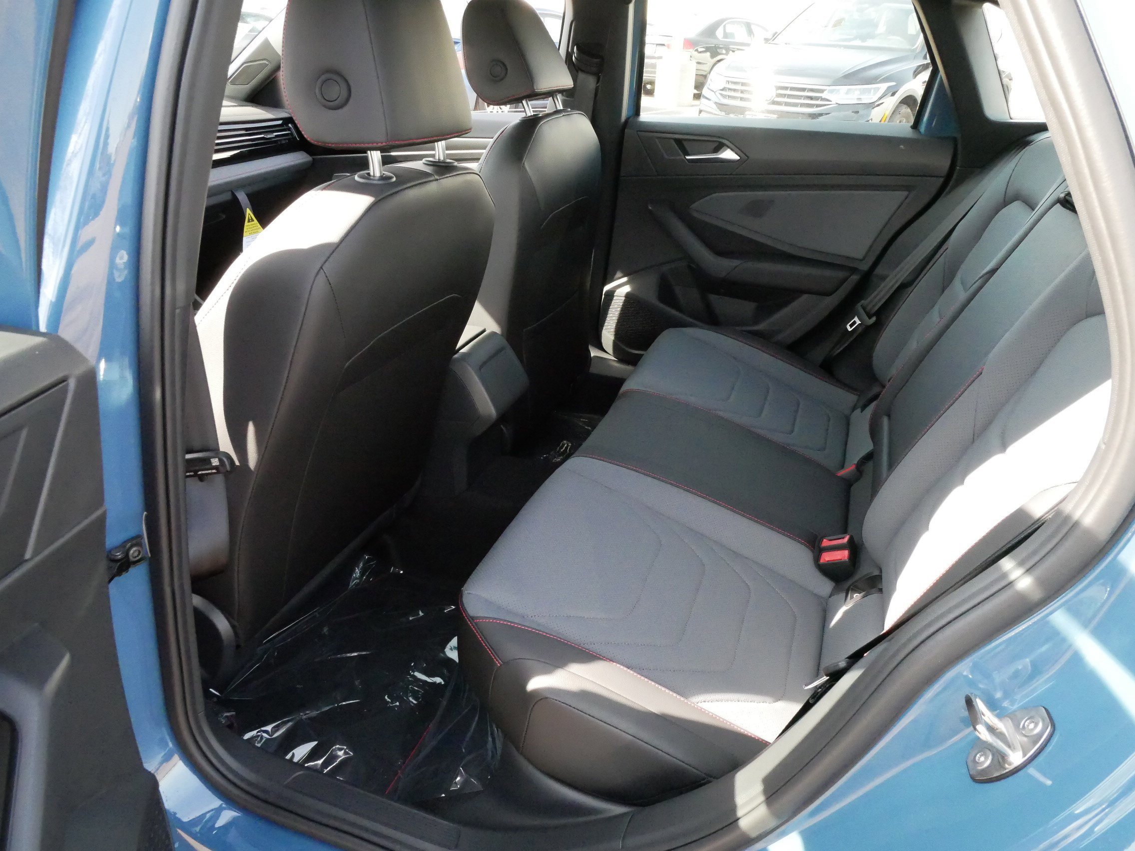 2025 Volkswagen Jetta GLI Autobahn - Photo 3