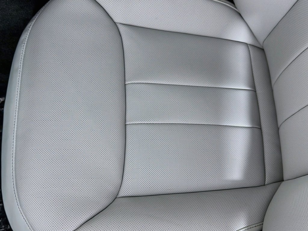 New 2027 Carpathian Grey Land Rover  image 20