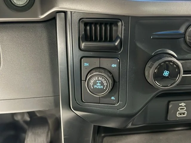 Used 2025 Gray Ford XL image 18