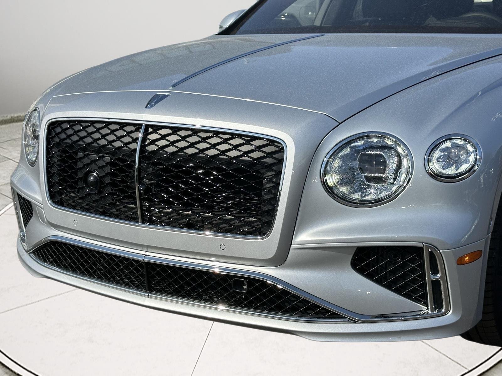 2026 Bentley Flying Spur - Photo 82
