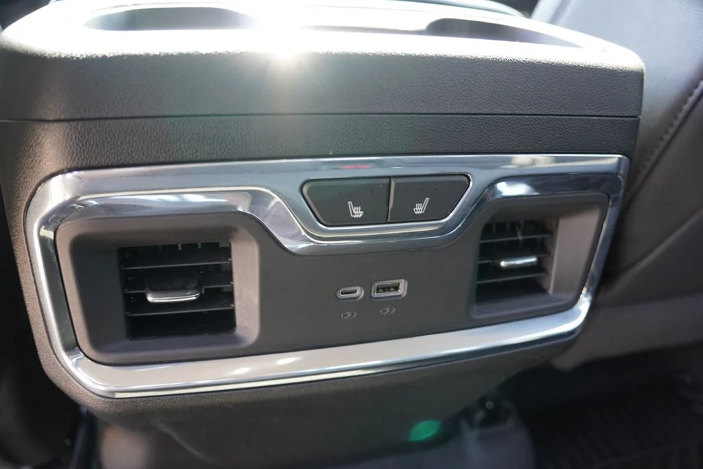 Used 2024 Summit White Chevrolet LTZ image 19