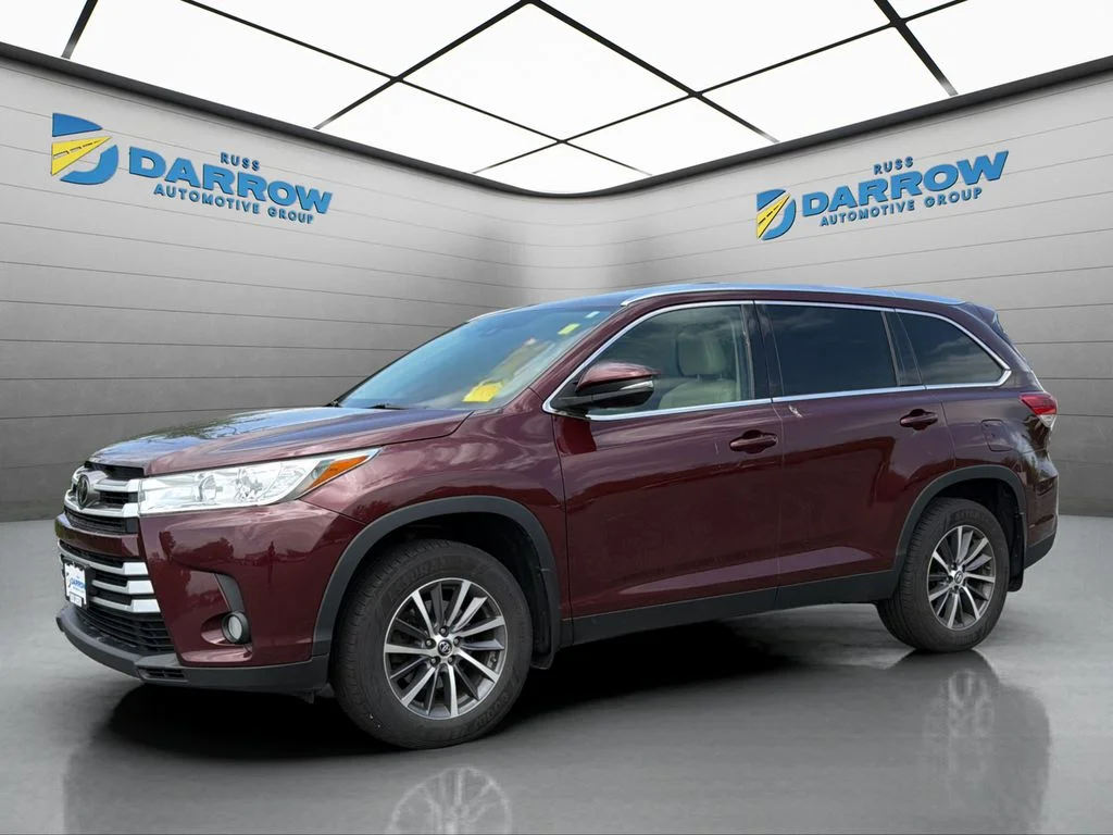 Used 2019 Red Toyota XLE image 1