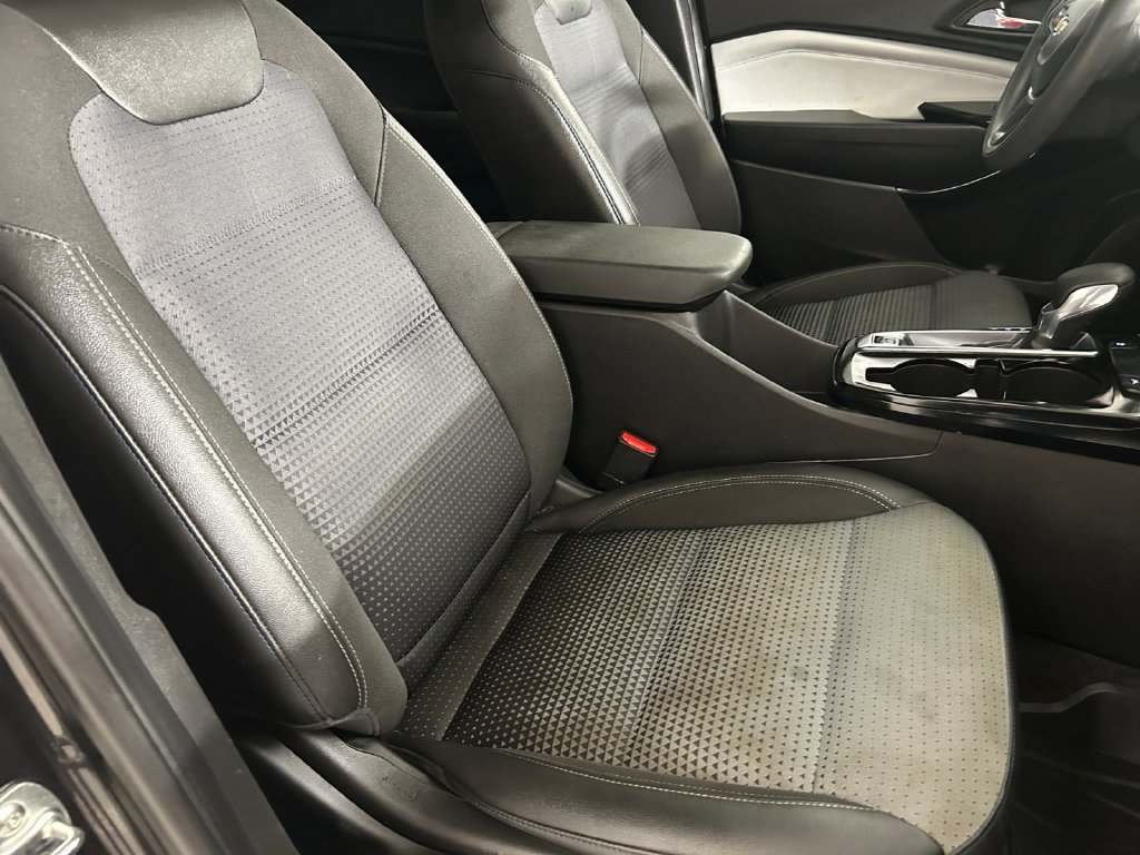 Used 2025 Black Chevrolet LT image 14