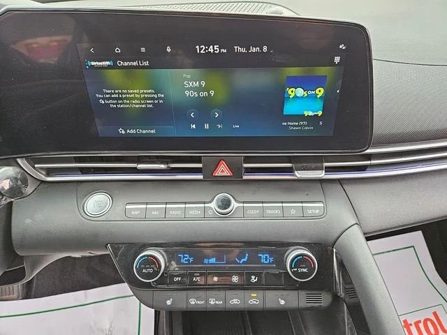 Used 2024 Gray Hyundai SEL image 27
