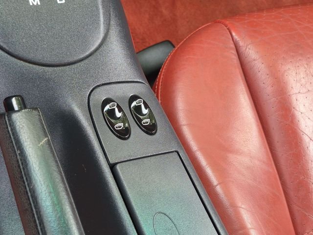 Used 1997  Porsche Base image 17