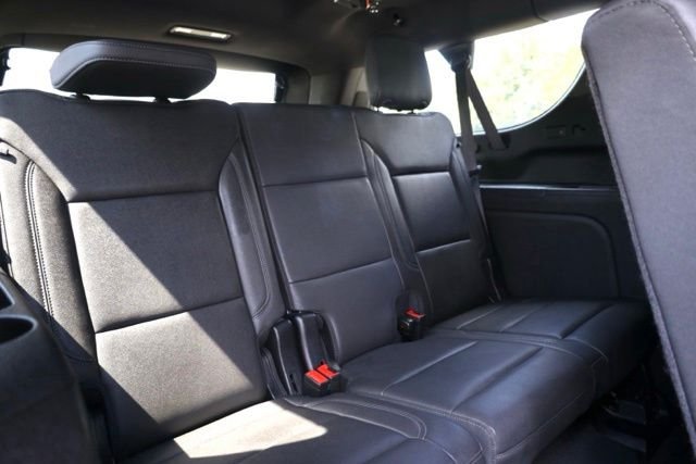 Used 2025 Black Chevrolet Z71 image 33