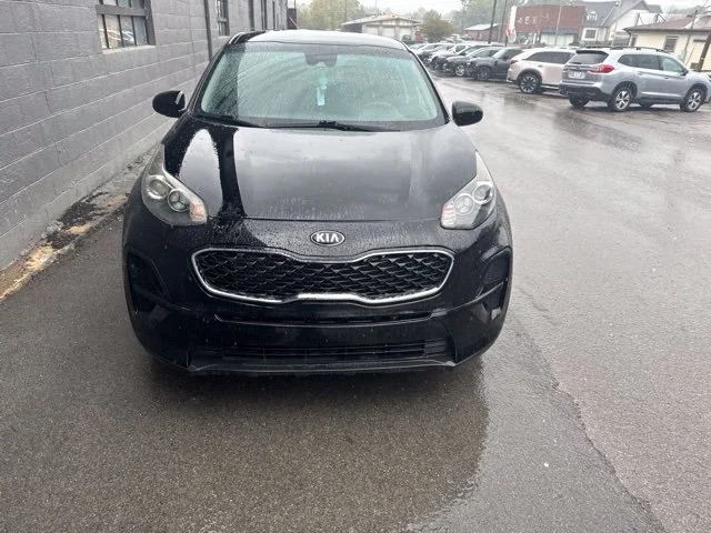 Used 2021 Red Kia LX image 2