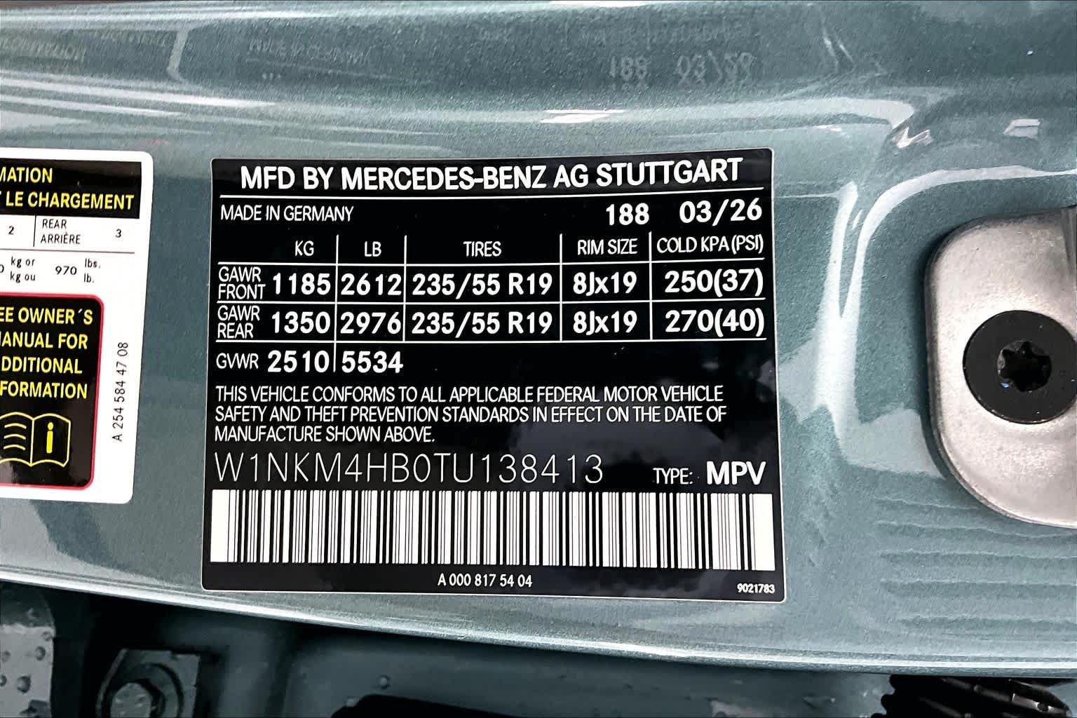 New 2026 Verde Silver Metallic Mercedes-Benz GLC 300 image 25
