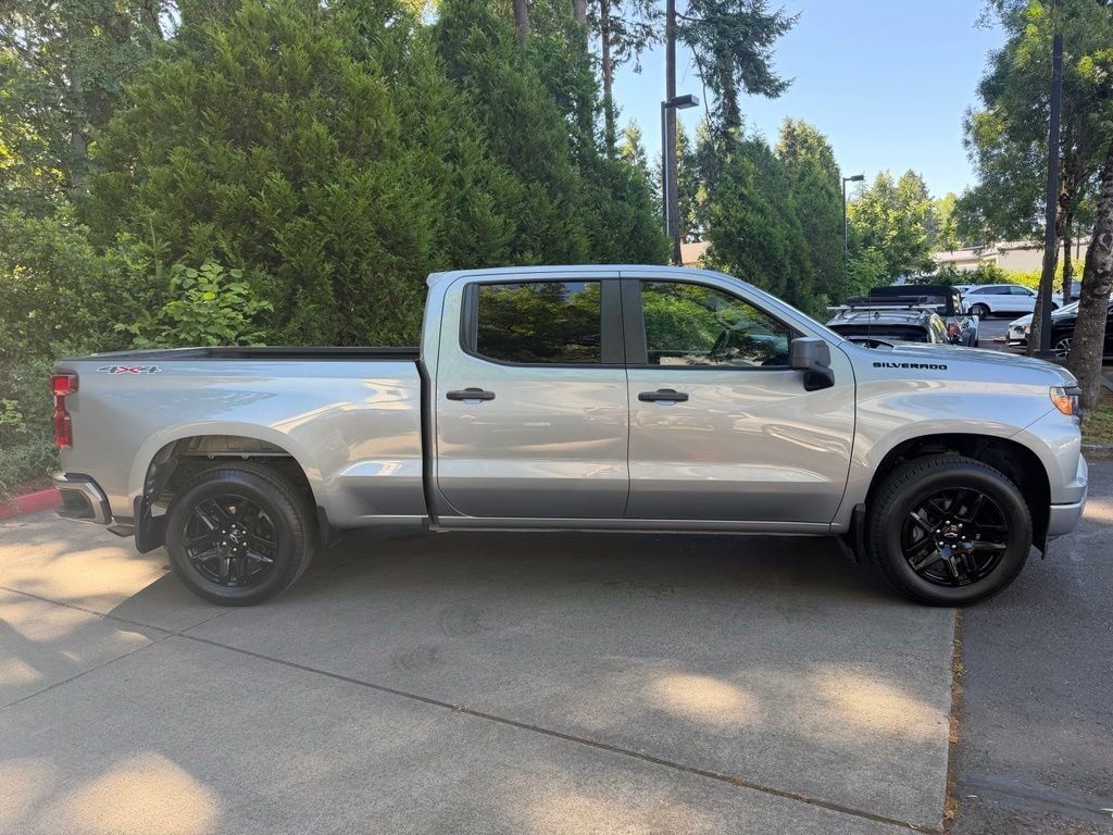 Used 2024 Gray Chevrolet Custom image 2