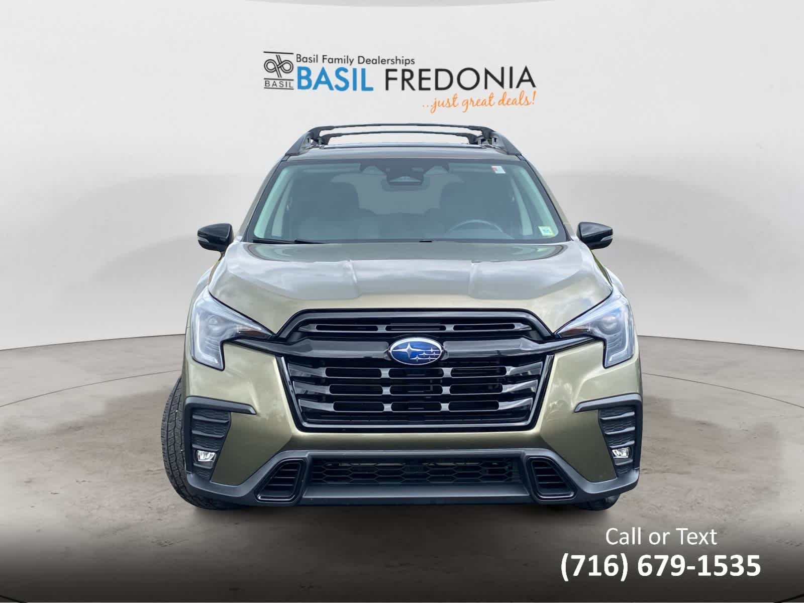 Used 2023 Autumn Green Metallic Subaru Onyx Edition image 12