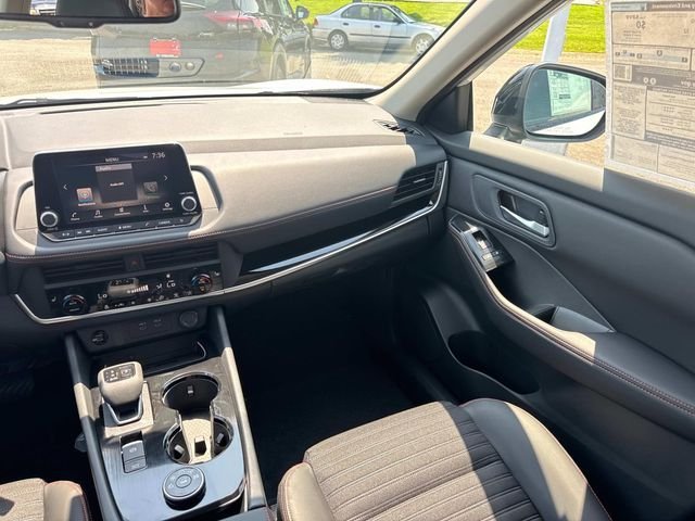 New 2026 Everest White Pearl TriCoat Nissan Rock Creek® image 19