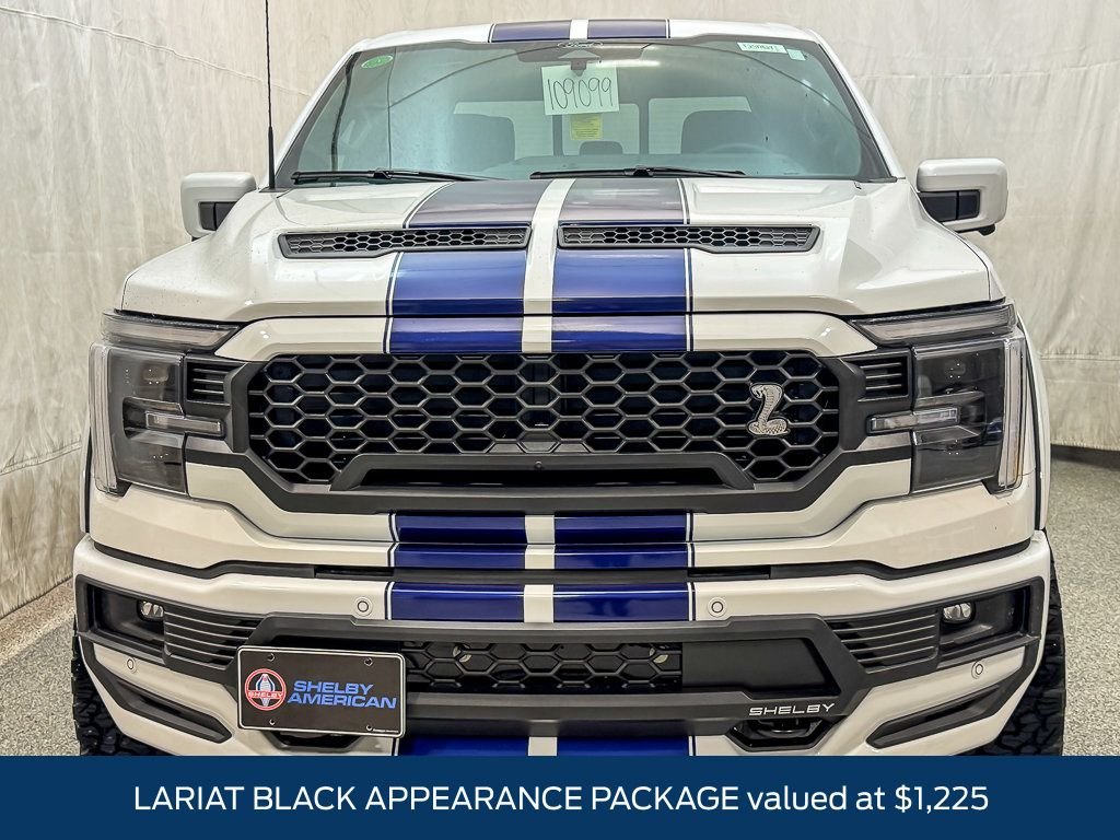 New 2025 Oxford White Ford Lariat® image 4