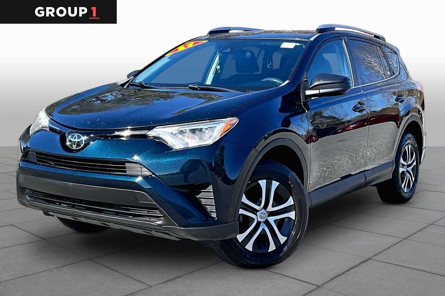 2017 Toyota RAV4 LE