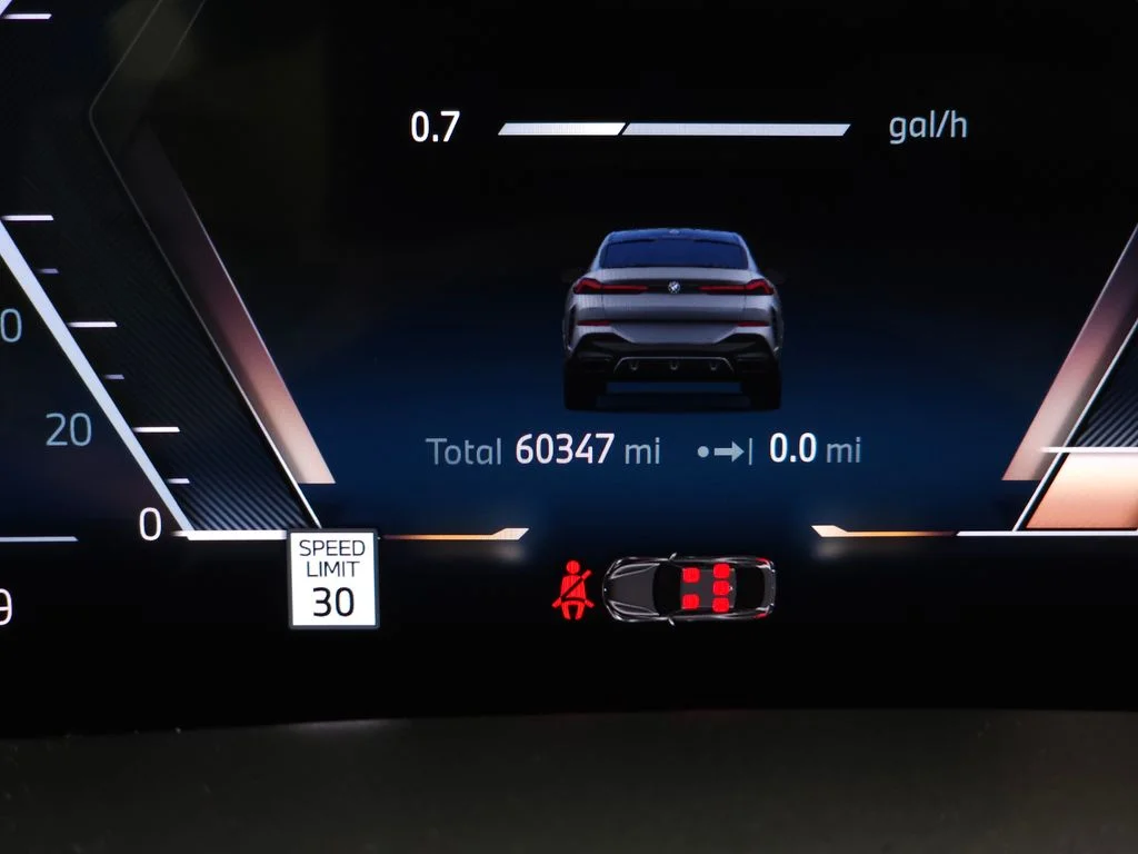 Used 2025 Gray BMW xDrive40i image 23