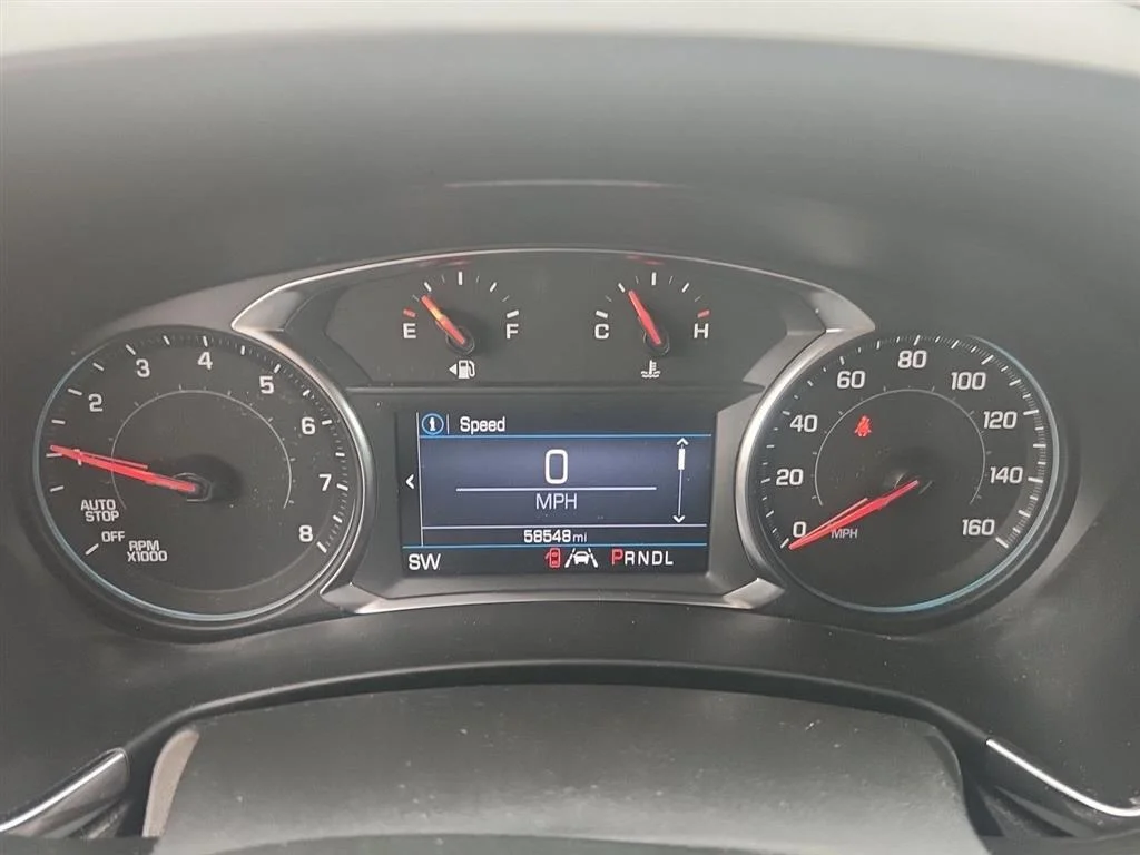 Used 2022 Chevrolet Equinox LT with VIN 3GNAXUEV0NL215536 for sale in Winona, Minnesota
