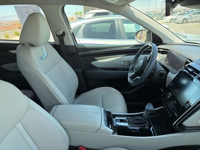 Used 2022 Gray Hyundai SEL image 4